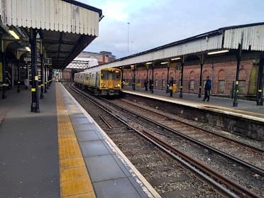Birkenhead Central liverpool - image 1