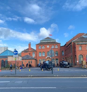 UTC Leeds leeds - image 2
