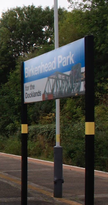 Birkenhead Park liverpool - image 10