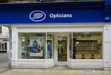 Boots Opticians york - image 5