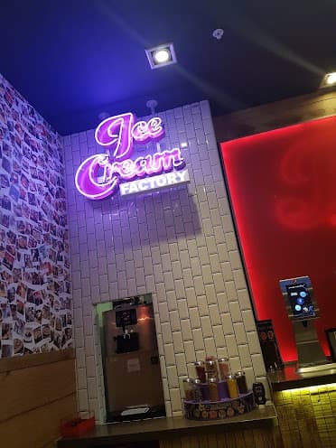 Pizza Hut Restaurants liverpool - image 4