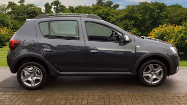 Bristol Street Motors Renault Bradford leeds - image 3