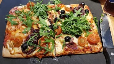 Pizza Hut Restaurants liverpool - image 3