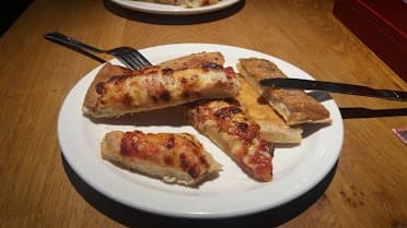 Pizza Hut Restaurants liverpool - image 9