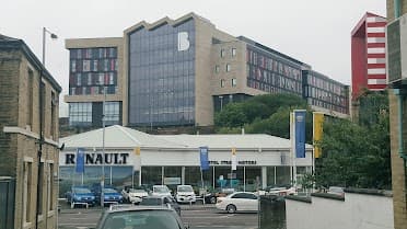 Bristol Street Motors Renault Bradford leeds - image 2