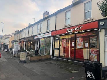 Pizza Hut Delivery bath - image 3