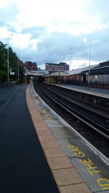 Birkenhead Central liverpool - image 9
