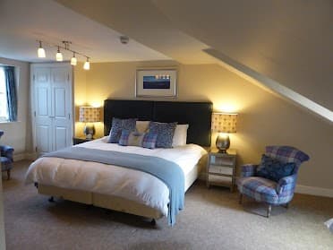 Lynwood House cambridge - image 2
