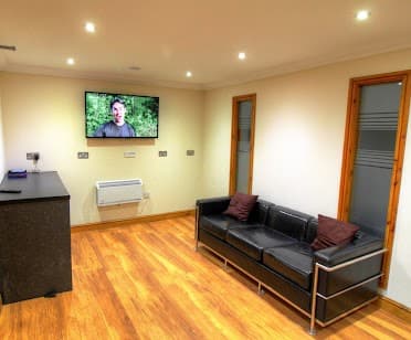 BM Wirral liverpool - image 8