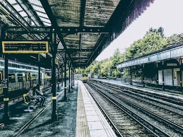Birkenhead Central liverpool - image 7