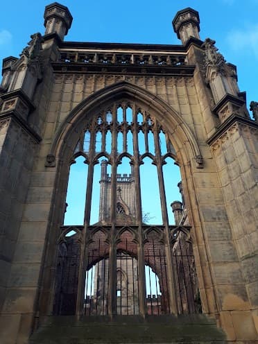 St.Luke's Bombed Out Church liverpool - image 3