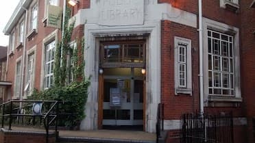 Chiswick Library london - image 3