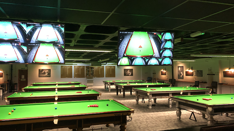 Castle Snooker and Sports Bar - detail 3