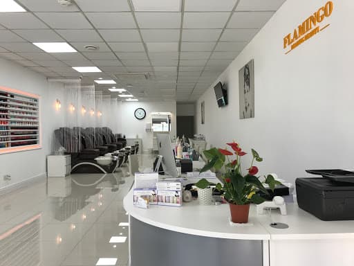 Flamingo Beauty - Luxury Nail Spa - Reading