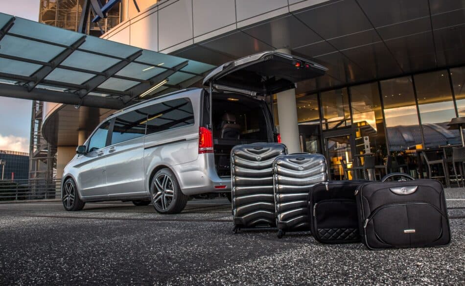 EXPLORE LUXURY JOURNEY WITH NATIONAL MINIBUS - detail 5