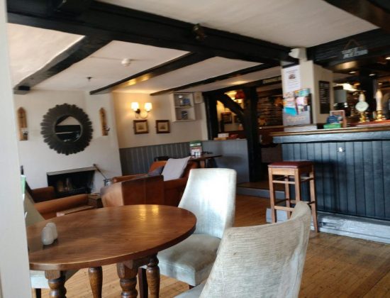 Fox & Hounds