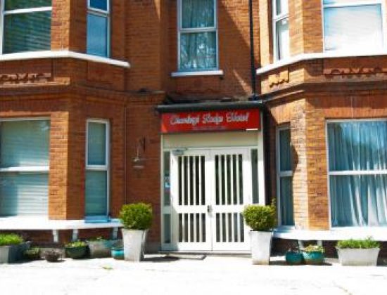 Chumleigh Lodge Hotel (London)