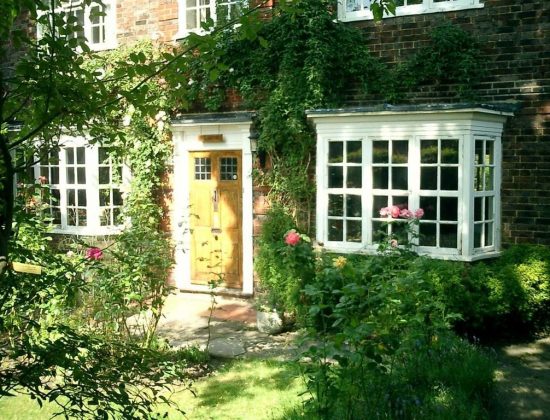 Iolanthe B & B