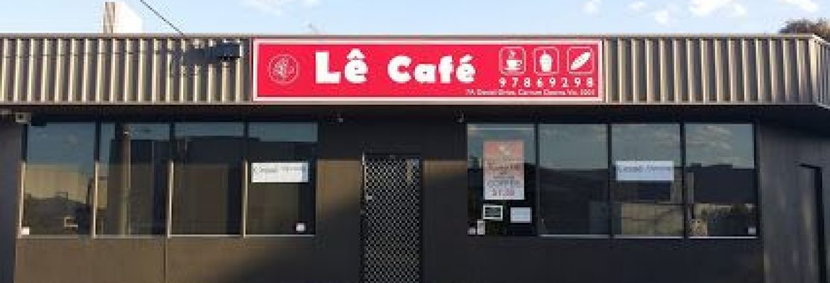 Le Cafe – Pork roll, Pho