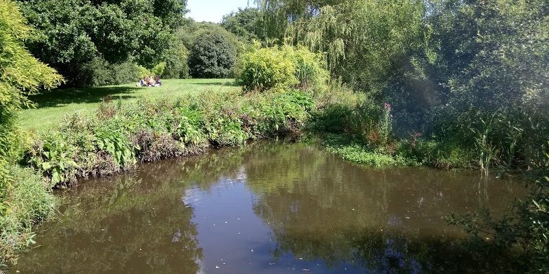 Golden Acre Park