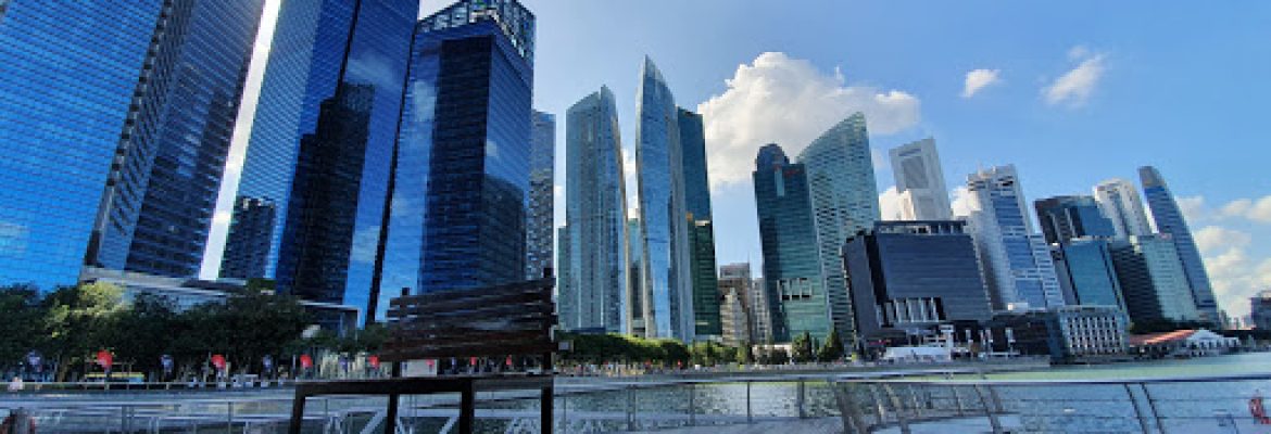 Marina Bay Waterfront Promenade – lake district