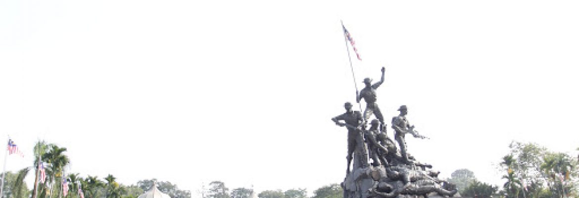 Tugu Negara – lake district