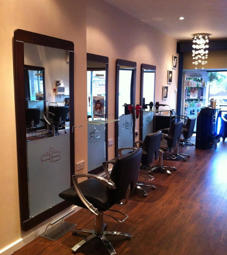 R&B Salon – Newcastle – Just Visits