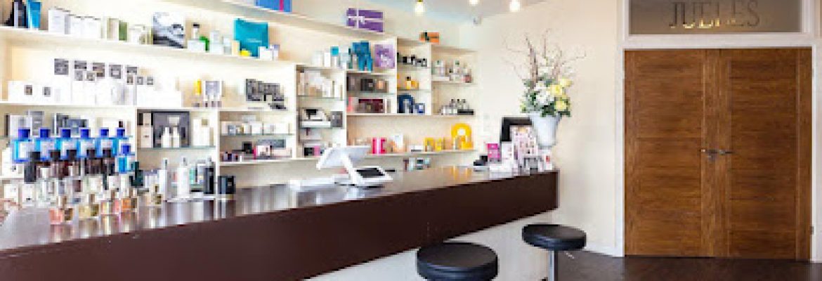 Jueles Boutique & Beauty – Bolton